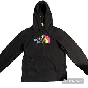 Black North Face Pullover (Women’s Medium)